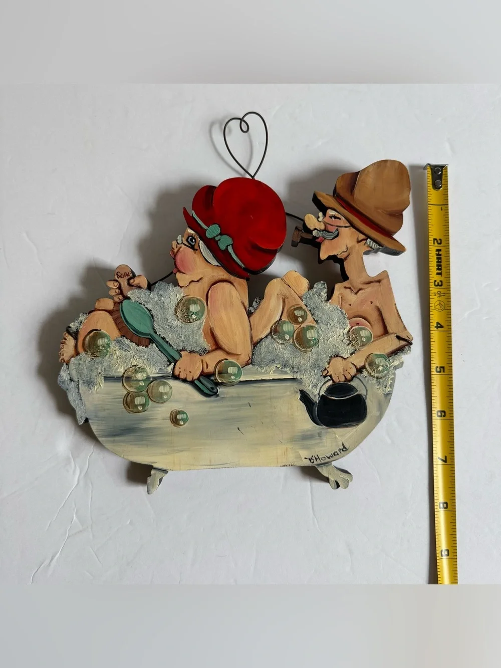 Vtg Handmade Wooden Bathroom Wall Hanging Whimsical Folk Art Old Couple Bathtub